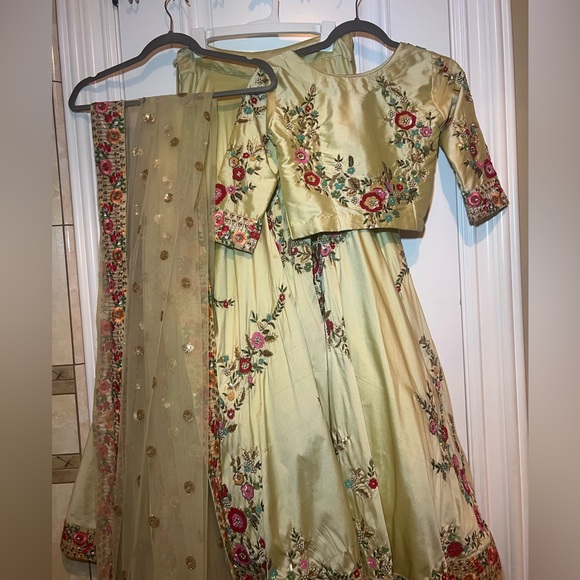 beige gold floral lehenga (3 piece set) - Picture 1 of 5